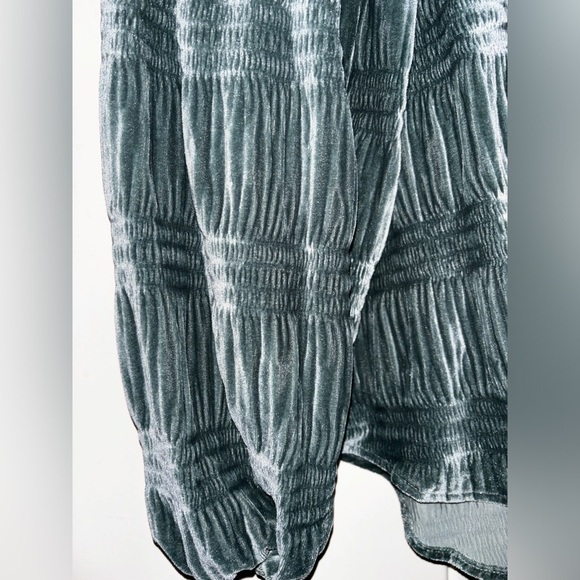 White Birch Women Velvet Burnout Black Label Button Down Shirt XL Whimsigoth - Picture 5 of 9